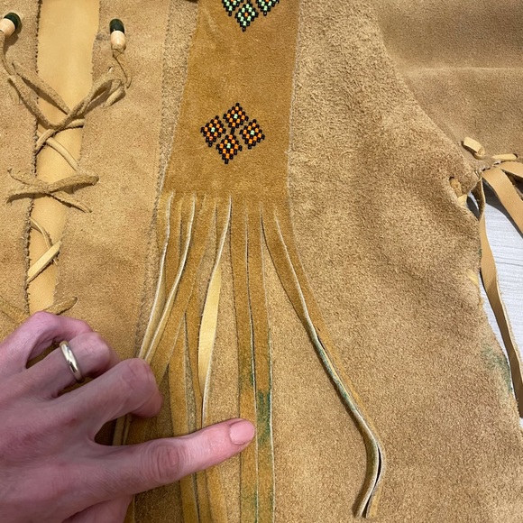 Leather fringe jacket - Picture 13 of 15